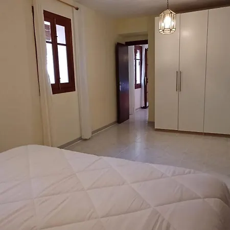 Encantador Cortijo Con Piscina Privada Y Vista Al Mar