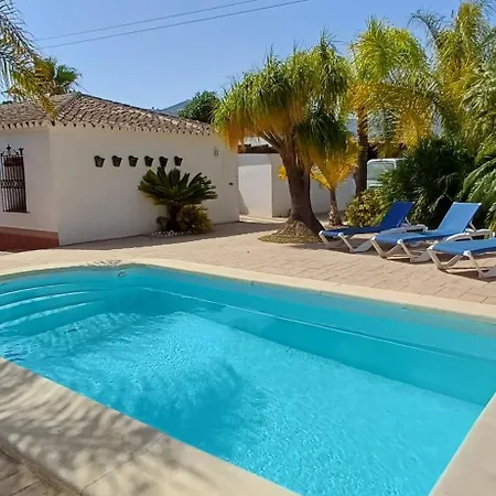 Encantador Cortijo Con Piscina Privada Y Vista Al Mar * Malaga